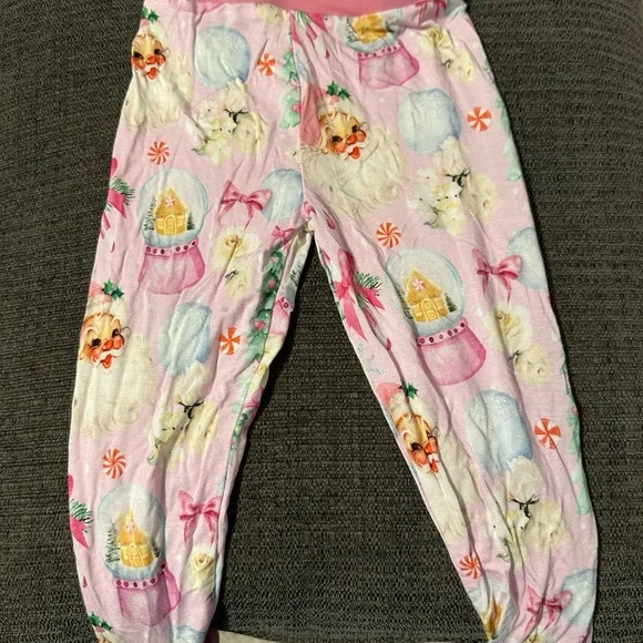 Bums & Roses Christmas Pajama Set - Pink - Picture 3 of 3